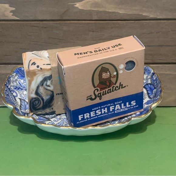 James Kent Old Foley Blue White Paisley Leaf Trinket Relish Dish W/Gold England - Picture 14 of 16